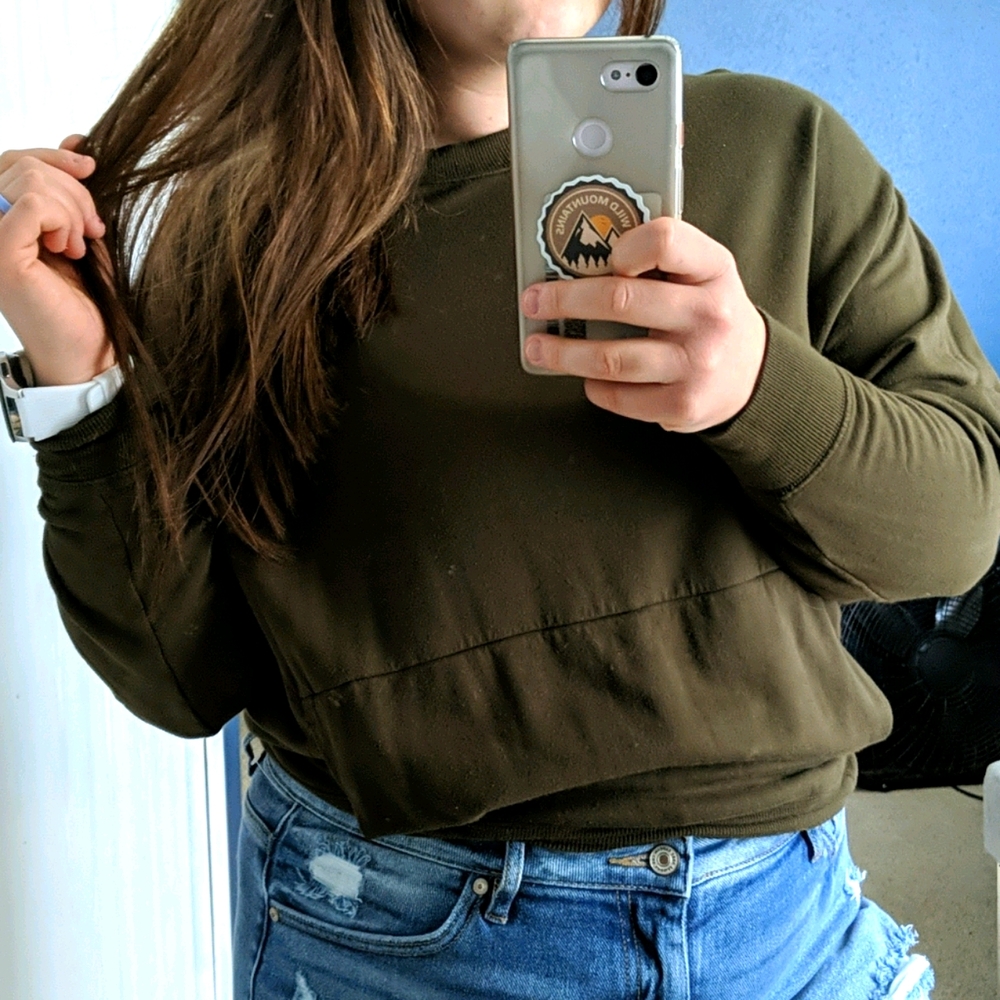 Olive green sweatshirt SOLD